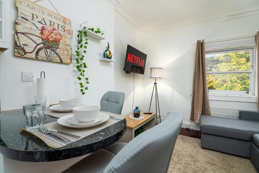 Camden Hub Apartment
