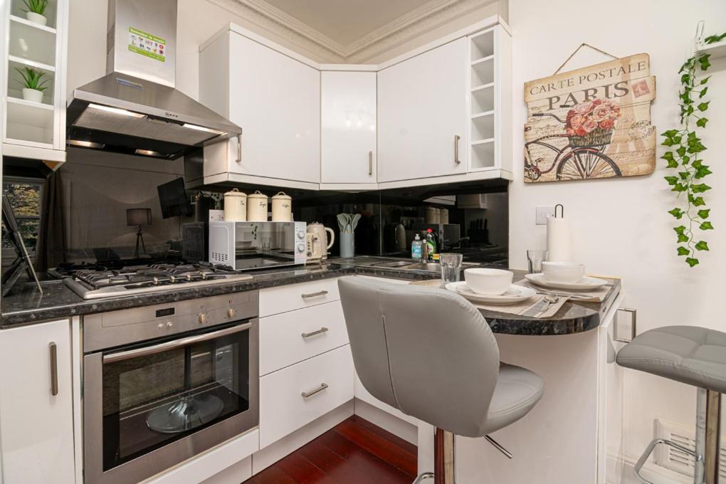 Camden Hub Apartment