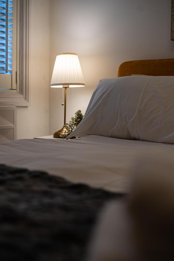 Camden Hub Apartment *